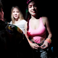 Release Party deBonton/Showcase/Ylva Falk