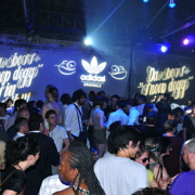 Aftershow Adidas Originals