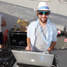 Aerobeach 51 party