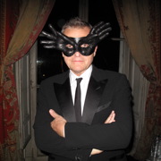 Bal masqué  Vogue 90 ans