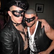 Bal masqué  Vogue 90 ans