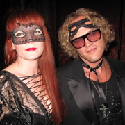 Bal masqué  Vogue 90 ans