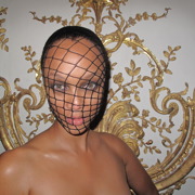 Bal masqué  Vogue 90 ans