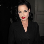Bal masqué  Vogue 90 ans