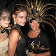 Bal masqué  Vogue 90 ans