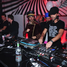 Cirque Bonheur last 2010 party