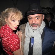 After show Etam