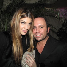 After show Etam