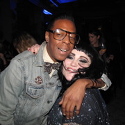 After show Etam