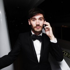 Say Who is Glamour!