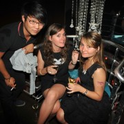 Ykone x Matérialiste party