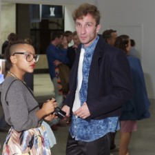 Vernissage Off Modern
