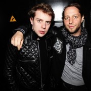 After show Etam