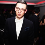 After show Carven