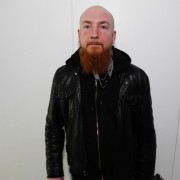 Sébastien Tellier présente 