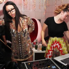 WAAATCH THE CREW party