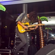Concert + aftershow Naive New Beaters