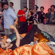 Concert + aftershow Naive New Beaters