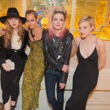 CR Fashion Book Dance