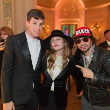 CR Fashion Book Dance