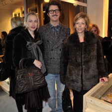 CORTO MOLTEDO OPENING SHOP