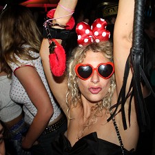 Disney Trash Party/Jardins de Bagatlle/Davina Lubielski