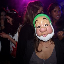 Disney Trash Party/Jardins de Bagatlle/
