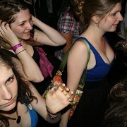 Naïve New Beater + Lady Gaga Live !!
