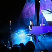Naïve New Beater + Lady Gaga Live !!