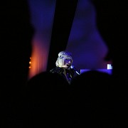 Naïve New Beater + Lady Gaga Live !!