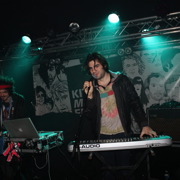 Kitsuné Maison en Vrai en Live