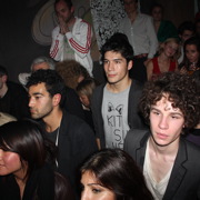 Kitsuné Maison en Vrai en Live