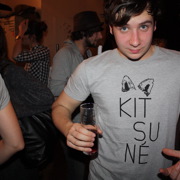 Kitsuné Maison en Vrai en Live