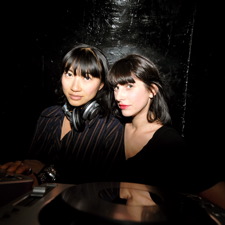 ANDRE RECOIT ANDREE Mimi Xu