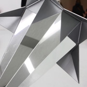 Vernissage Picaflor de Kris Van Assche